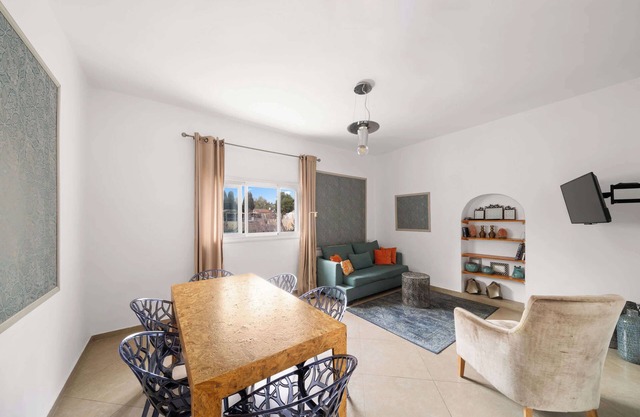 Authentic Mamilla 3BR - Walk to Old City