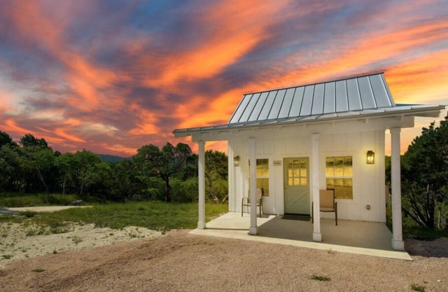 Avita Cottage Views for Miles from Private Deck