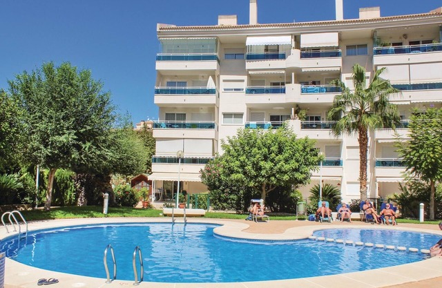 Awesome apartment in Alfàz del Pí