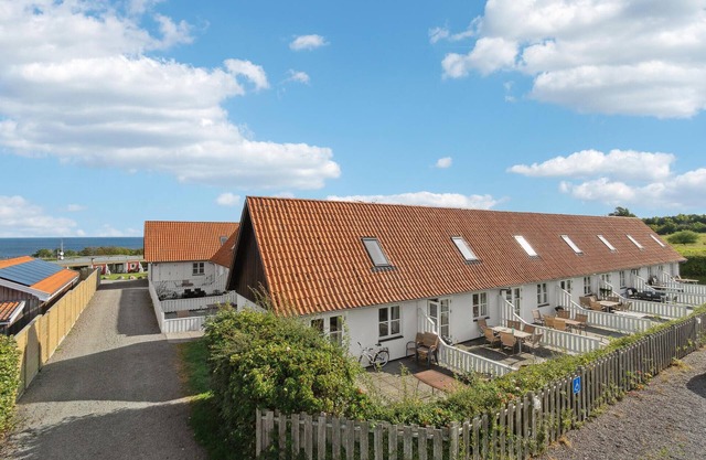 Awesome apartment in Allinge with WiFi