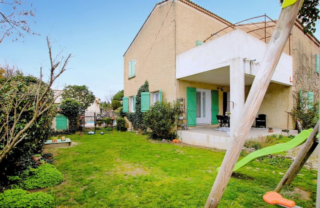 Awesome apartment in Carpentras