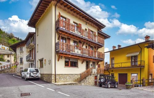 Awesome Apartment In Pezzoro