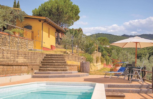Awesome apartment in Vinci FI with WiFi