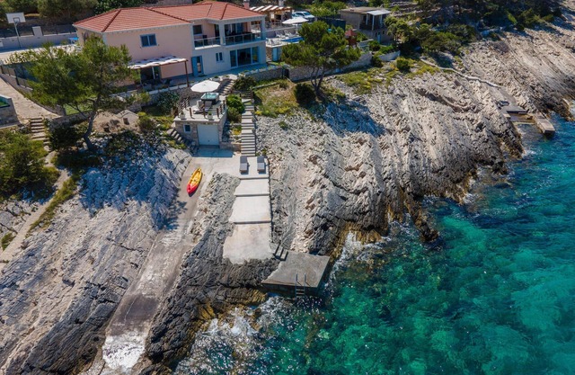 Awesome home in Crnja Luka with kitchen
