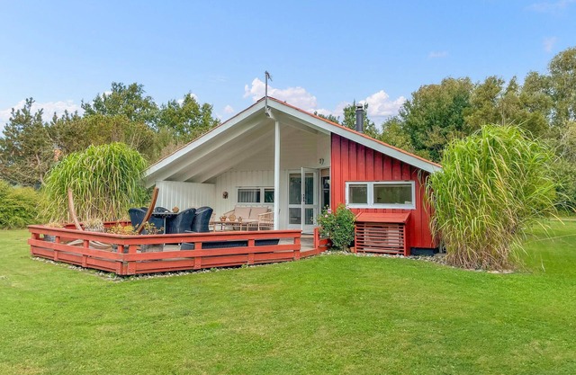 Awesome home in Humble with WiFi