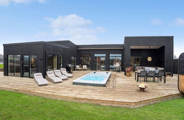 Awesome home in Odder with sauna