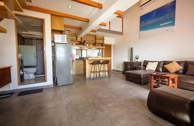 Awesome Loft near by the Airport