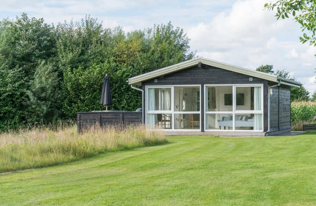 Axelgaard Suite - One Bedroom House, Sleeps 2