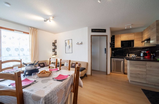 Bâtiment A by Interhome