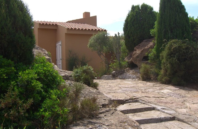 B&B Domus Oriens - independent studio apartment in villa