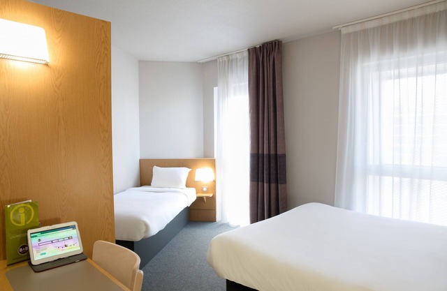 B&B HOTEL Marseille Euromed