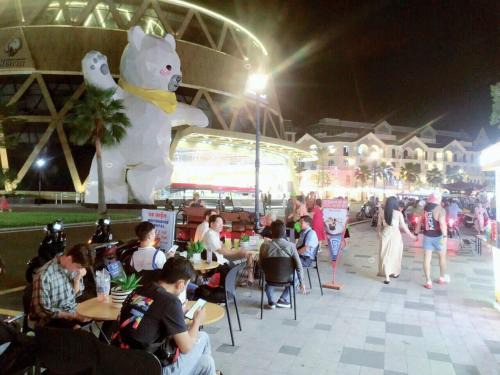 B&K Homestay - Glocery Store