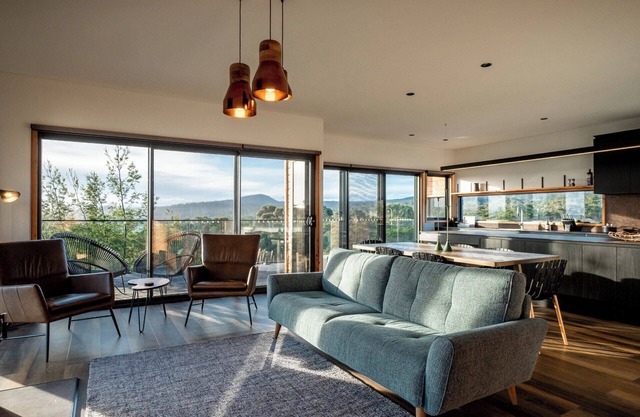 Baden House - Freycinet Luxury Houses