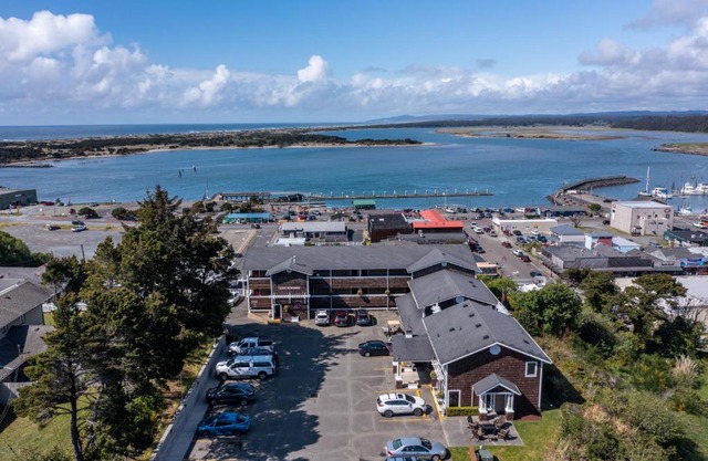 Bandon Inn