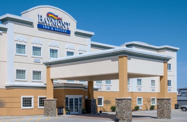 Baymont by Wyndham Minot