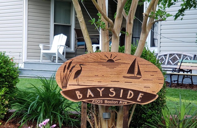 Bayside/Waterview Attractive 3 BR home 2 blocks from marina, beaches & more.