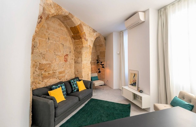 Be Local - Historic house of Santo André in Alfama - Lisbon