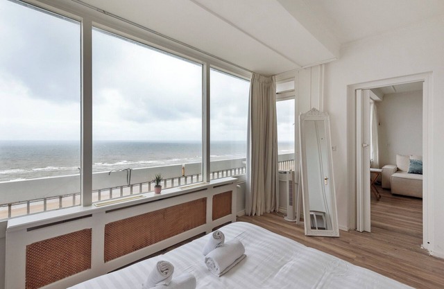 Beach Dreams apartment for 2 with sea sight