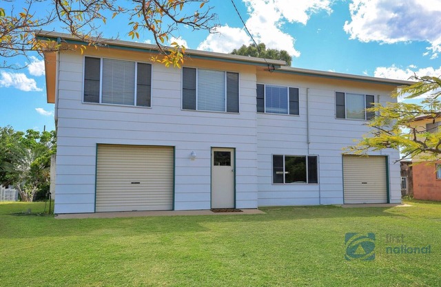 Beach House Escape! Highset holiday Home one street from the Beach.