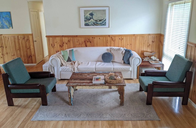 beach house 🏖️nFamily Friendly, 2 Bathrooms, nPets welcome 🐶