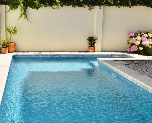 Beach house upscale villa with pool