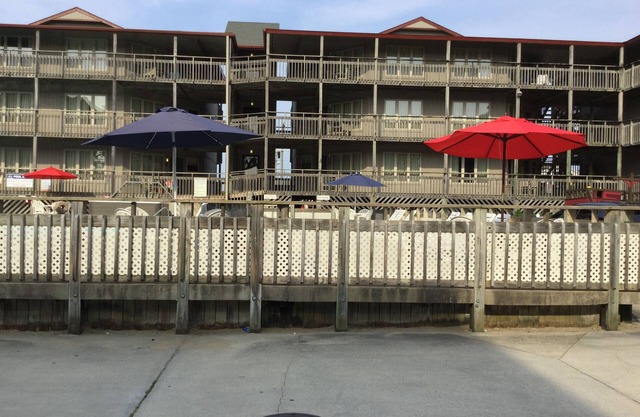 Beach/Oceanfront Condo @ Outer Banks Beach Club, 3Pools, close to beach/shops