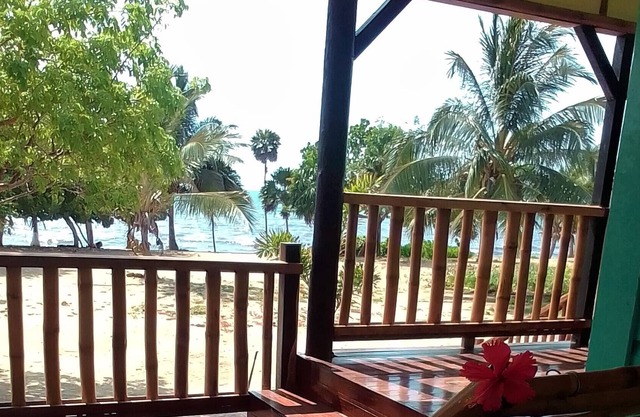 Beachfront Cabana Apartment 5 AC, Swimming Pool Free Access …