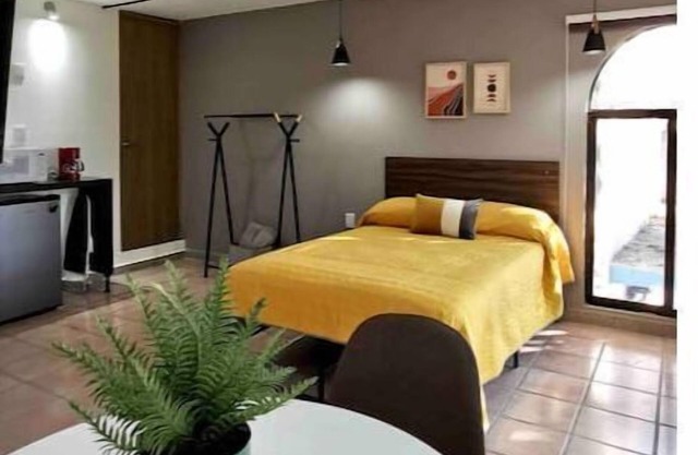 Beachfront Condominium Apartment with Pool