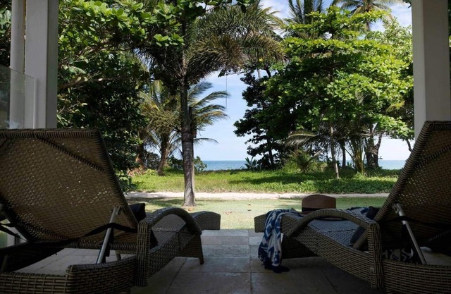 Beachfront on Mission - Absolute Beachfront