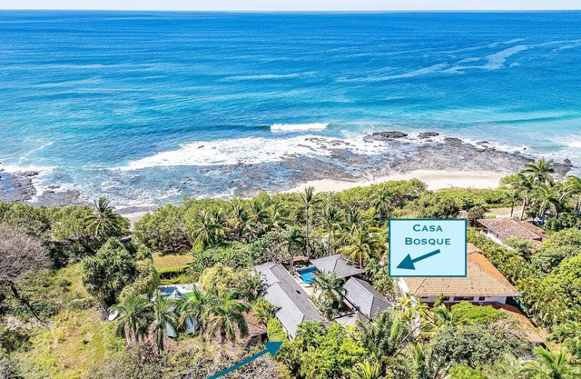 Beachfront - Playa Negra Surf & Sunset/Steps to Beach with Private Access!