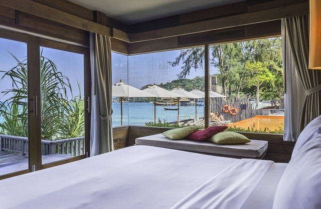 Beachfront Suite @Baan Ploy Sea