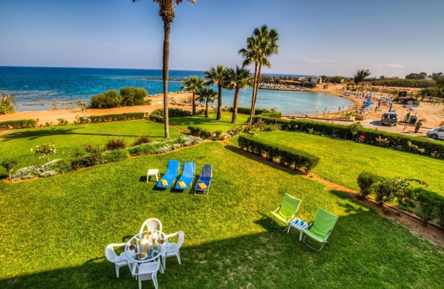 Beachfront Trident