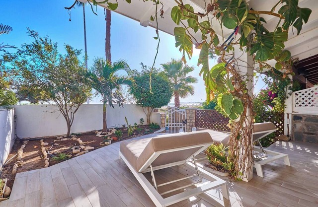 Beachfront Villa in Santa Maria