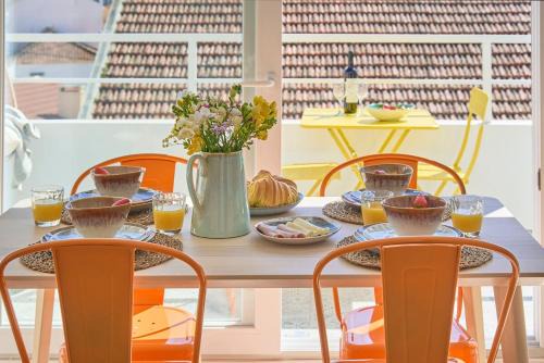 Beachside Deluxe Terrace Apts, by TimeCooler