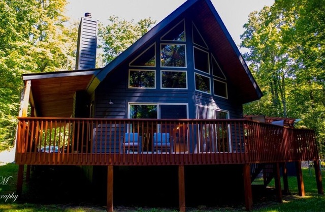 Bearfoot Hideaway