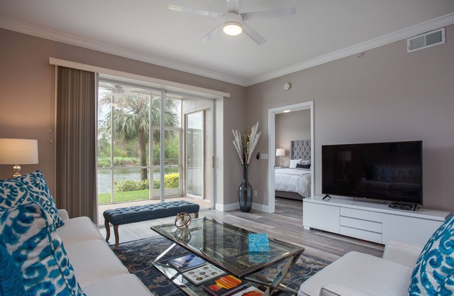 Beautiful 1st. floor unit totally renovated with lake view!