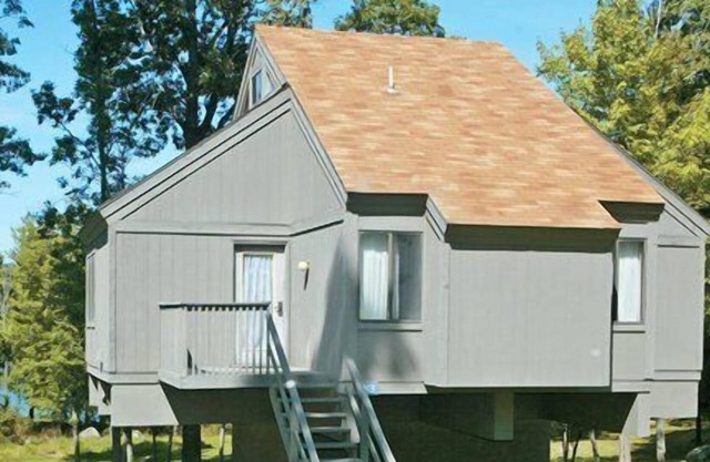 Beautiful 3 bedroom unit at resort, sleeps 8