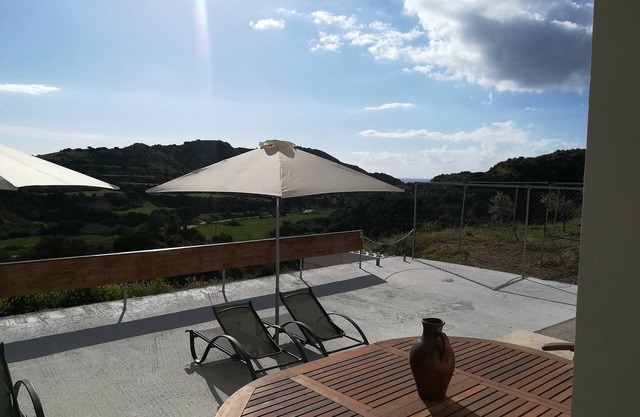 Beautiful "Aggos Cliff" House in Pissouri Cyprus