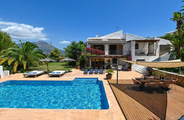 Beautiful and romantic villa in Javea, Costa Blanca, Spain with private pool for 6 persons