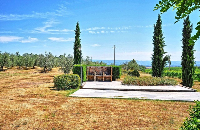 Beautiful apartment for 2 people with pool, WIFI, A/C, TV, patio, panoramic view and parking