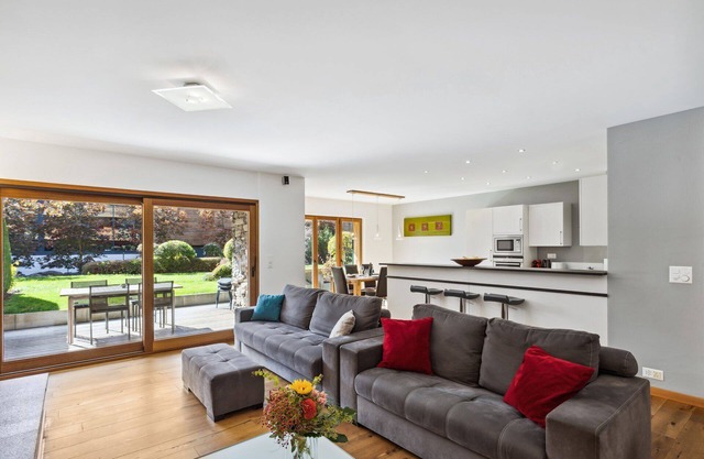 Beautiful apartment at The Lodge Champéry - By Mrs Miggins