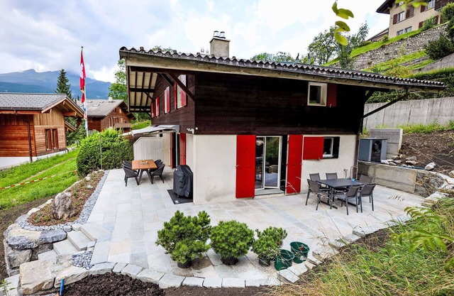 Beautiful apartment for 6 people with WIFI, TV, terrace, pets allowed and parking