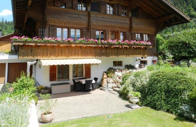 Beautiful apartment for 3 guests with WIFI, balcony and parking