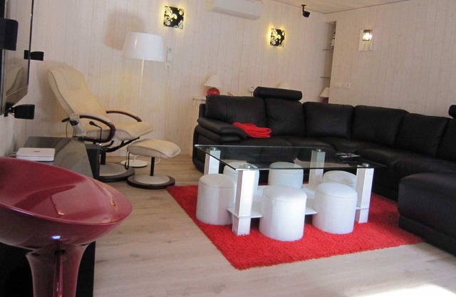 Beautiful Apartment in Spa Belgium with Jacuzzi