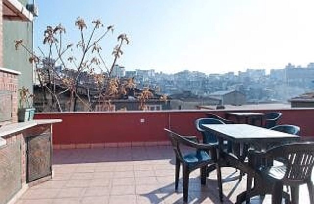 Beautiful Apartment No. 5 Bülbül Mahallesi, Mısır Buğday Sok.24 Taksim/Beyoğlu