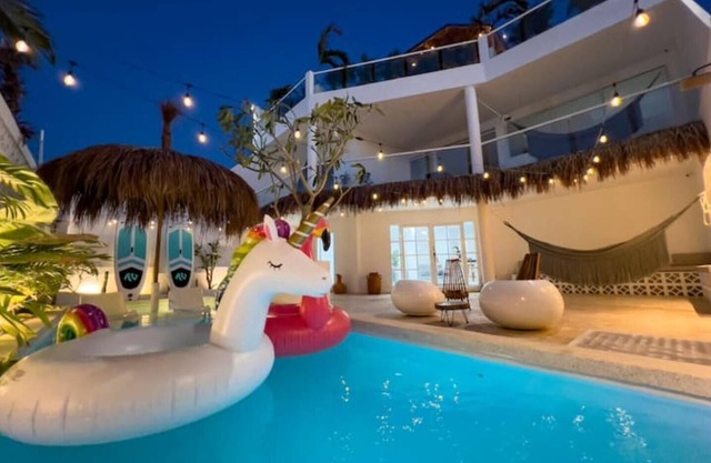 Beautiful Beach House with Jacuzzi, Pool, and Ocean Views.