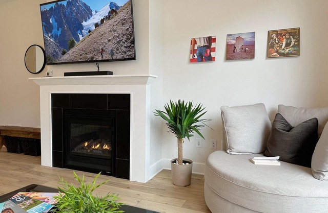 Beautiful brand new 4 bedroom, 3 bath home - Port Stanley, ON Kokomo Beach Club