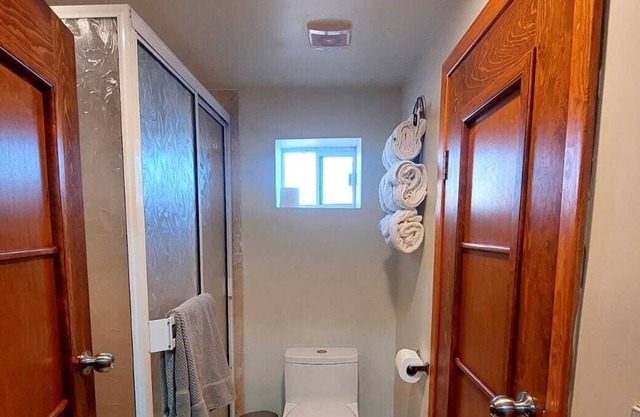 beautiful clean safe place with perfect access pet-Friendly Family-sized