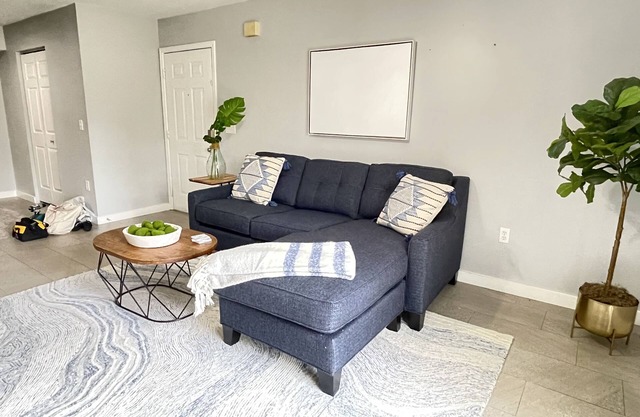 Beautiful Condo in Central Destin