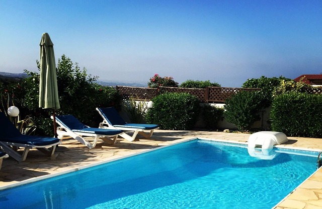 Beautiful Detached 3 bed luxury villa with private Pool and Gardens Car arranged